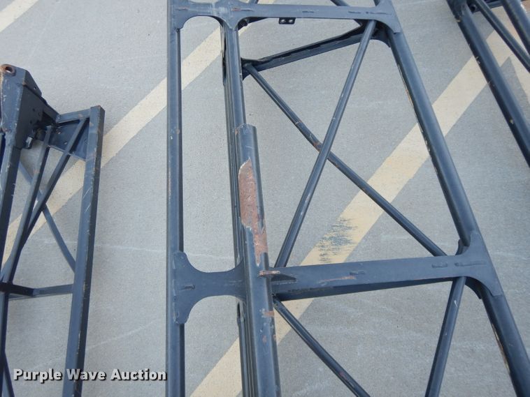 image for item DI8239 John Deere 4730 spray booms