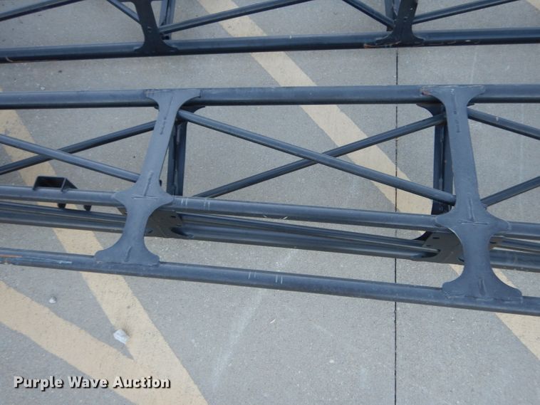 image for item DI8239 John Deere 4730 spray booms