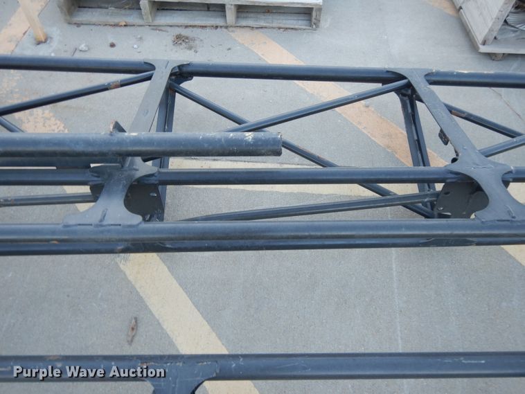 image for item DI8239 John Deere 4730 spray booms