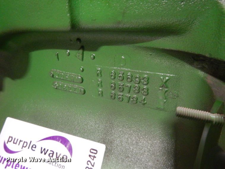 image for item DI8240 Six cylinder diesel engine