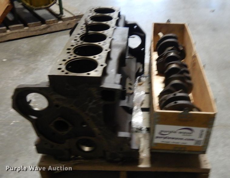 image for item DI8242 Engine block