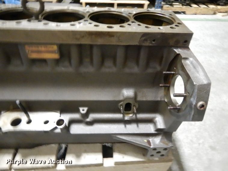 image for item DI8242 Engine block