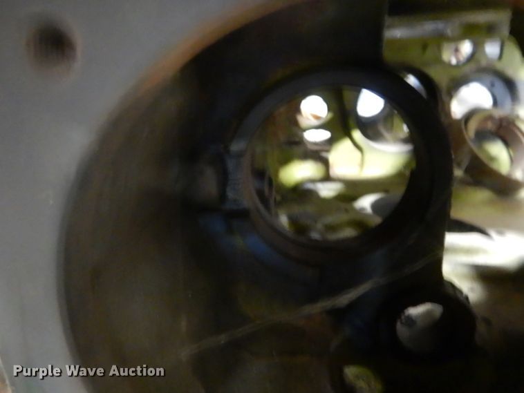 image for item DI8244 Engine parts