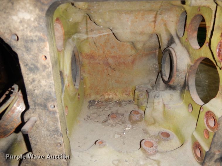 image for item DI8244 Engine parts