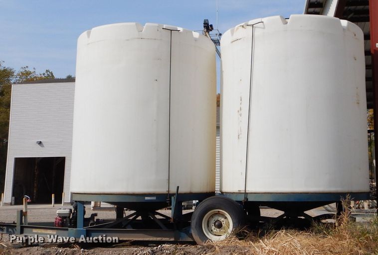 image for item DI8322 Tank trailer