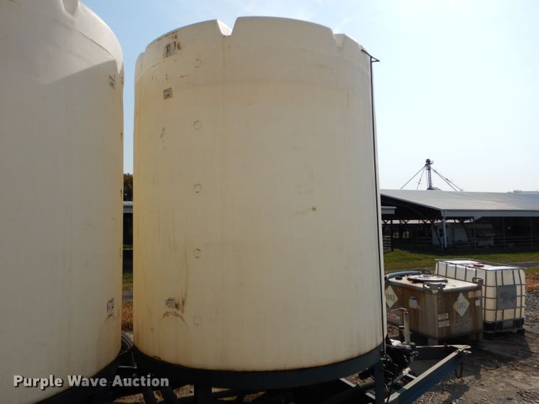 image for item DI8322 Tank trailer