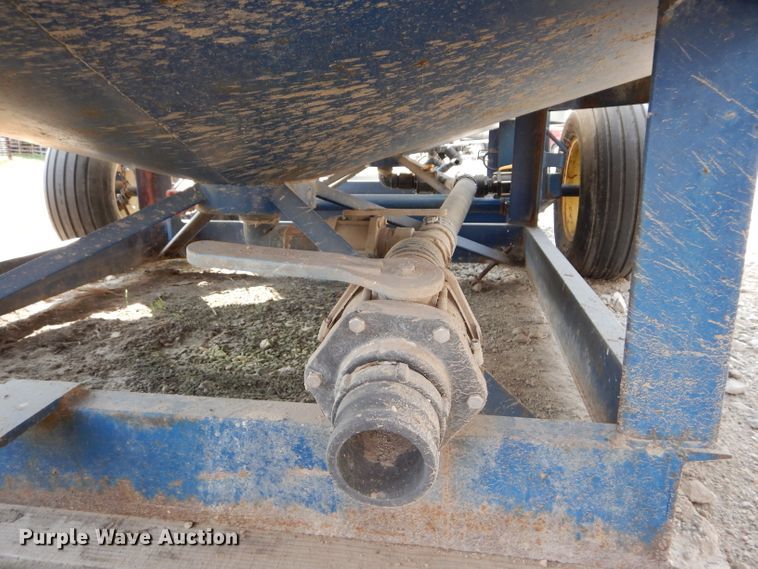 image for item DI8322 Tank trailer