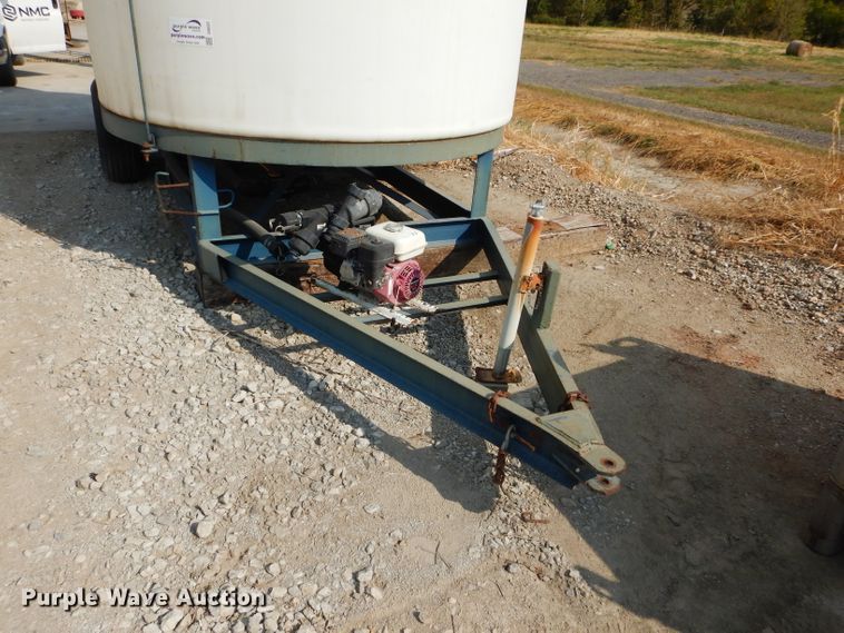 image for item DI8322 Tank trailer