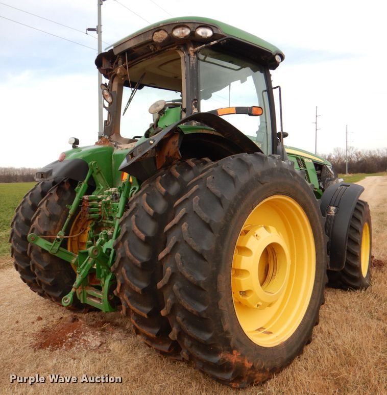 image for item DJ0361 2013 John Deere 7230R  MFWD tractor