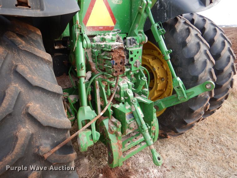 image for item DJ0361 2013 John Deere 7230R  MFWD tractor