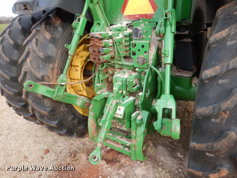 image for item DJ0361 2013 John Deere 7230R  MFWD tractor