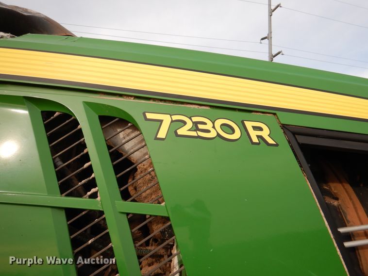 image for item DJ0361 2013 John Deere 7230R  MFWD tractor