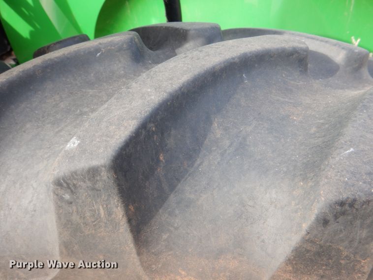 image for item DJ0361 2013 John Deere 7230R  MFWD tractor