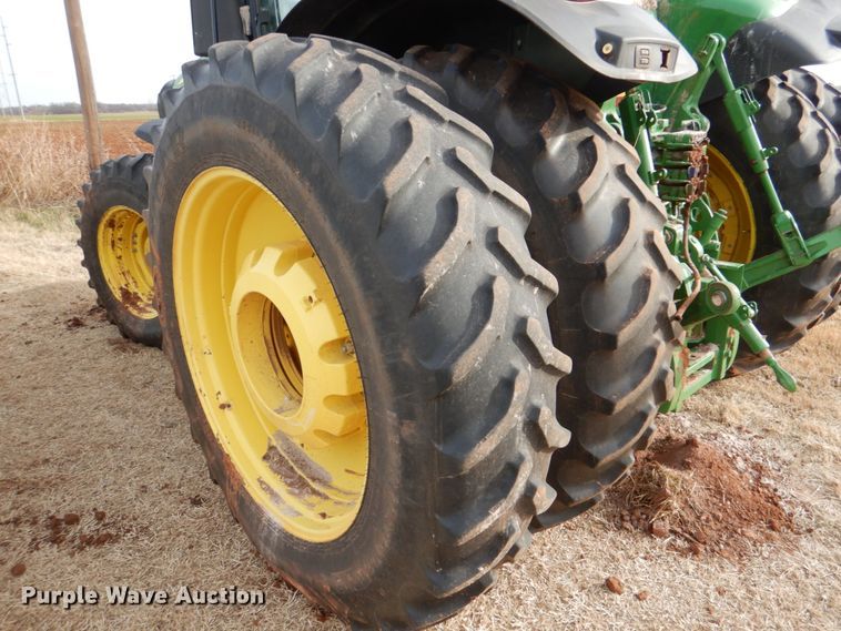 image for item DJ0361 2013 John Deere 7230R  MFWD tractor