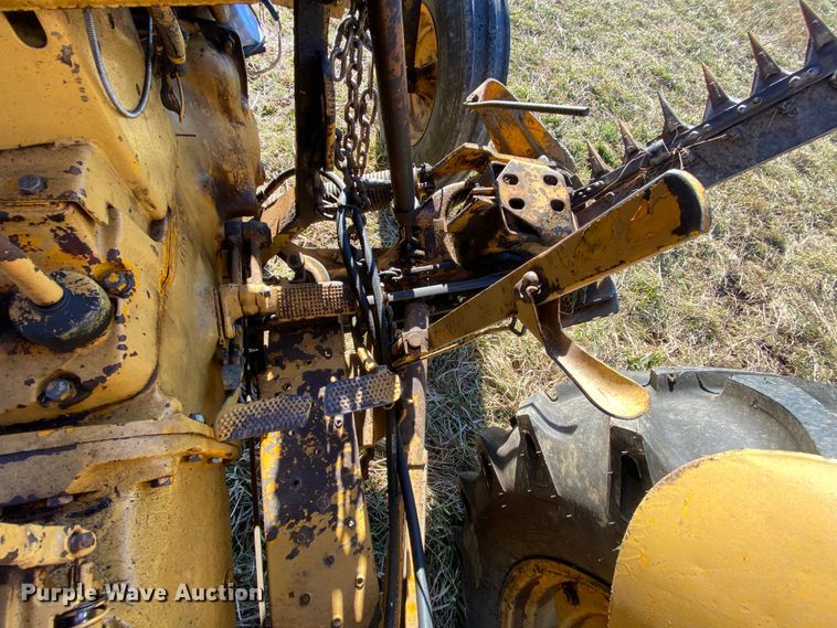 image for item EL9622 Massey-Ferguson 235  tractor