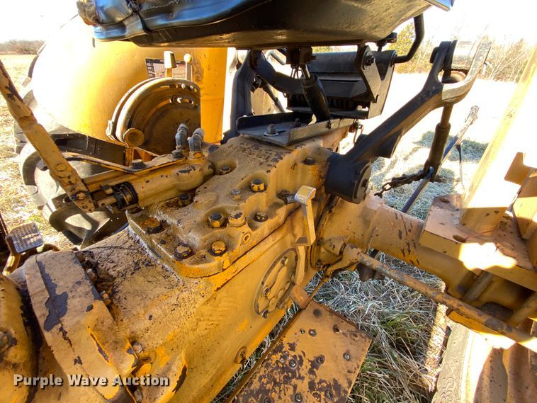 image for item EL9622 Massey-Ferguson 235  tractor