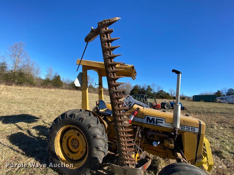image for item EL9622 Massey-Ferguson 235  tractor