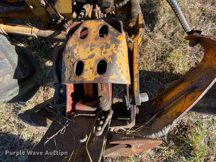 image for item EL9622 Massey-Ferguson 235  tractor