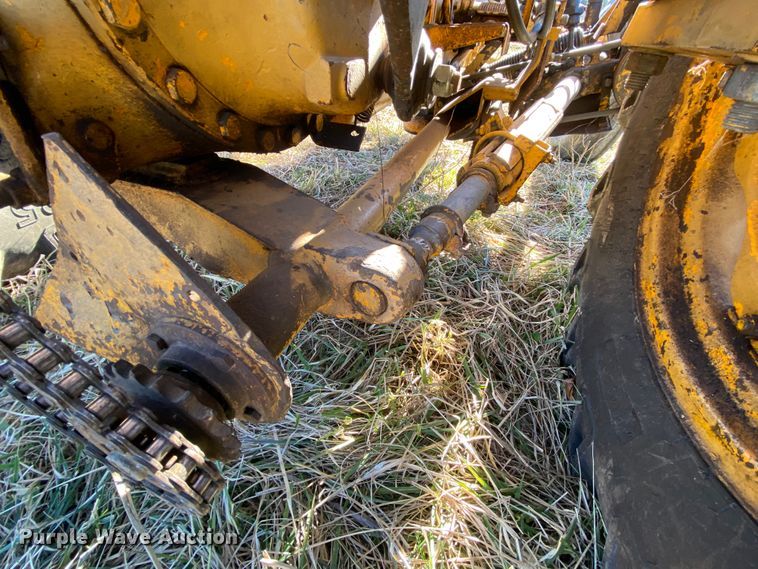 image for item EL9622 Massey-Ferguson 235  tractor