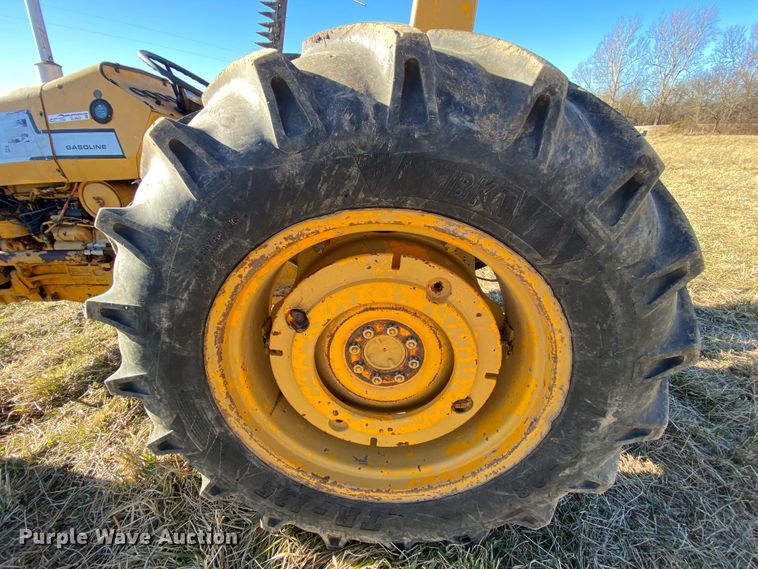 image for item EL9622 Massey-Ferguson 235  tractor