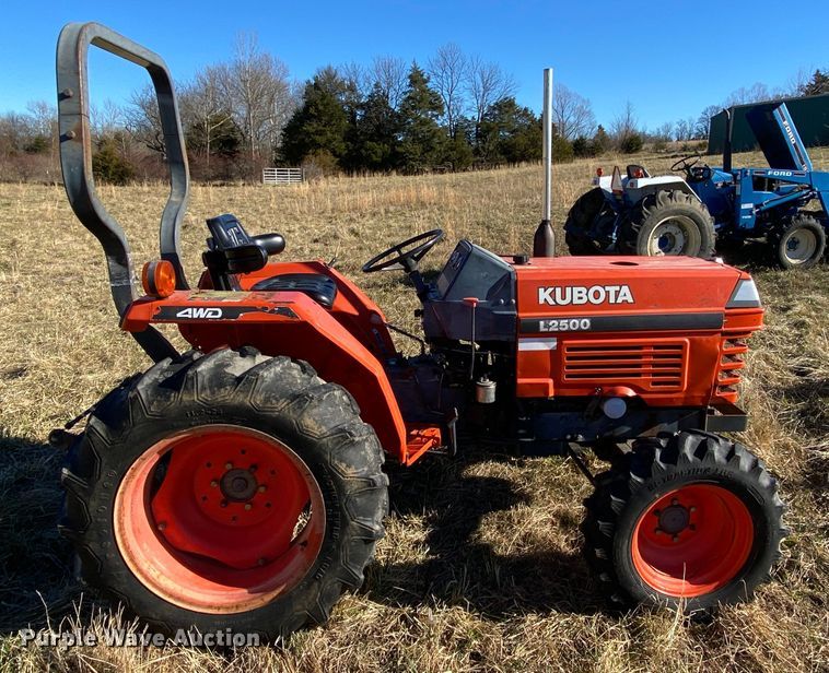 image for item EL9624 Kubota L2500  MFWD tractor