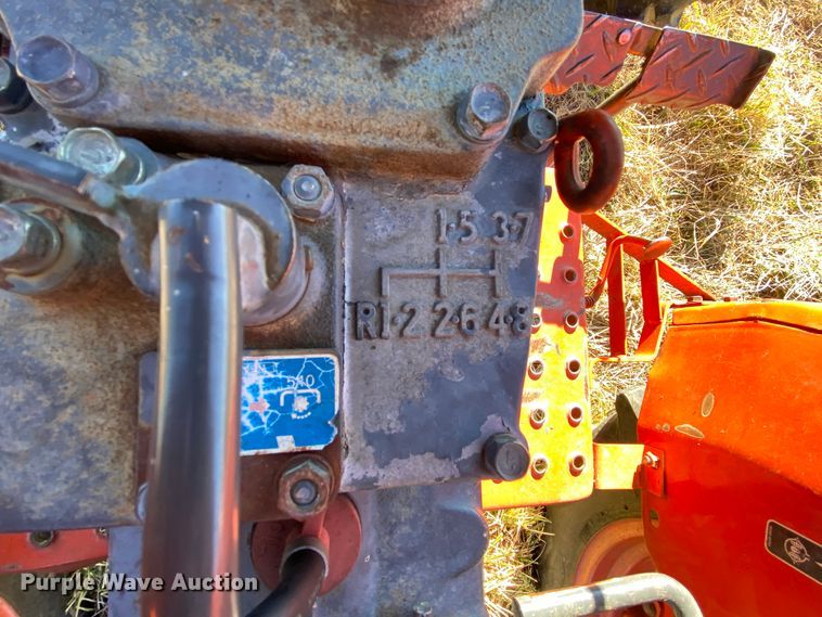 image for item EL9624 Kubota L2500  MFWD tractor