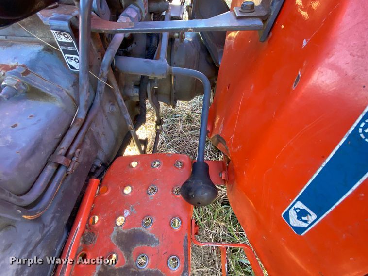 image for item EL9624 Kubota L2500  MFWD tractor