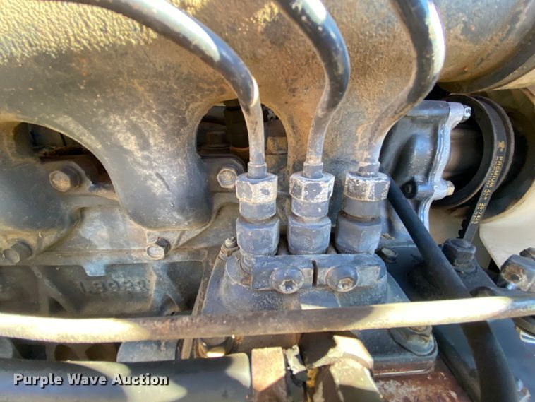 image for item EL9624 Kubota L2500  MFWD tractor