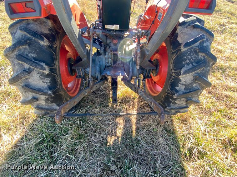 image for item EL9624 Kubota L2500  MFWD tractor