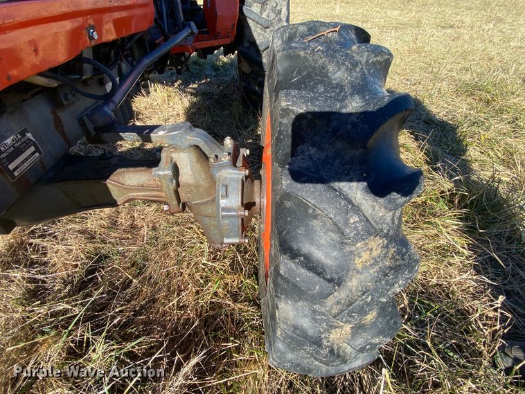 image for item EL9624 Kubota L2500  MFWD tractor