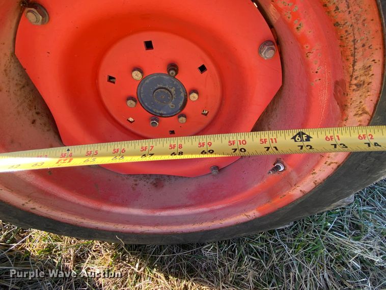 image for item EL9624 Kubota L2500  MFWD tractor