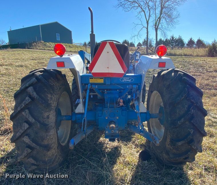 image for item EL9625 1992 Ford 1920  tractor