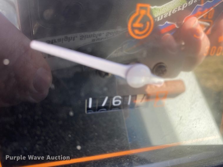 image for item EL9625 1992 Ford 1920  tractor