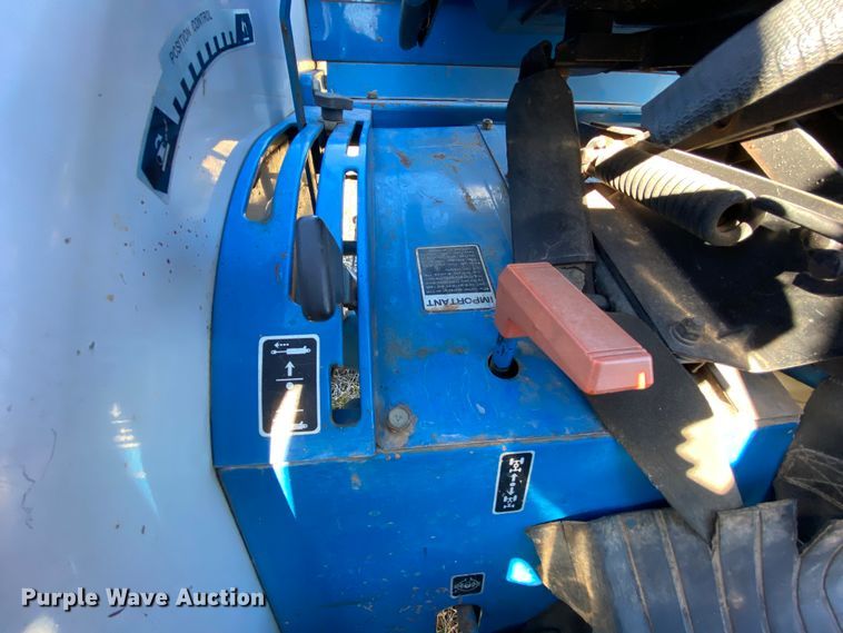 image for item EL9625 1992 Ford 1920  tractor