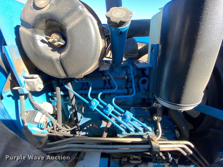 image for item EL9625 1992 Ford 1920  tractor