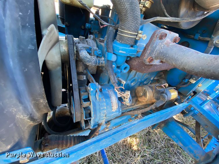 image for item EL9625 1992 Ford 1920  tractor