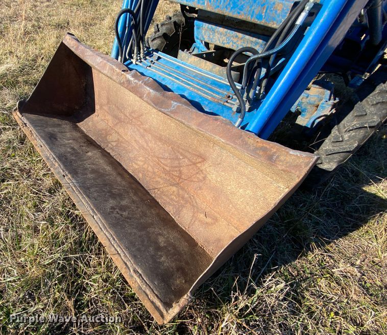 image for item EL9625 1992 Ford 1920  tractor