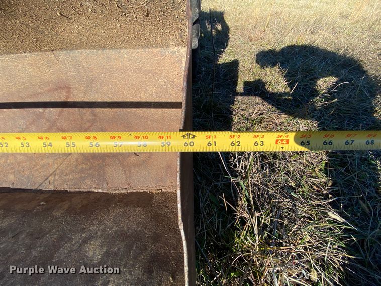 image for item EL9625 1992 Ford 1920  tractor