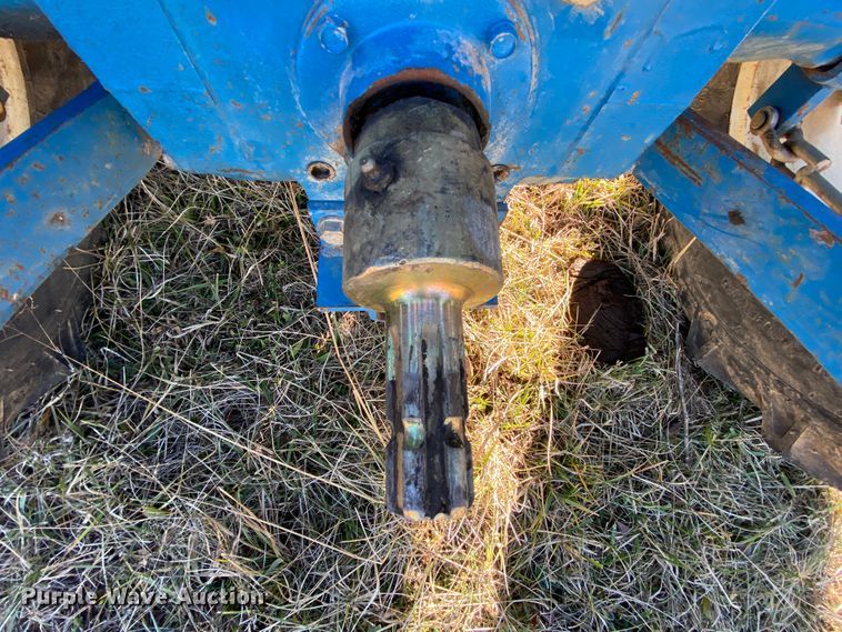 image for item EL9625 1992 Ford 1920  tractor