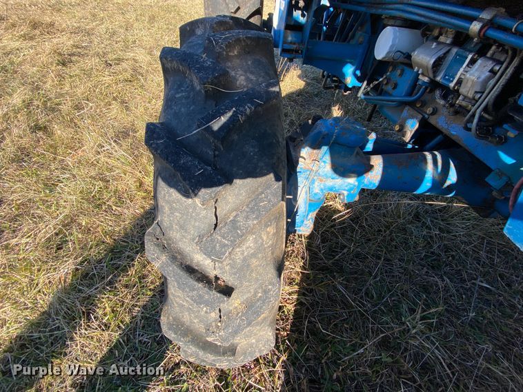 image for item EL9625 1992 Ford 1920  tractor