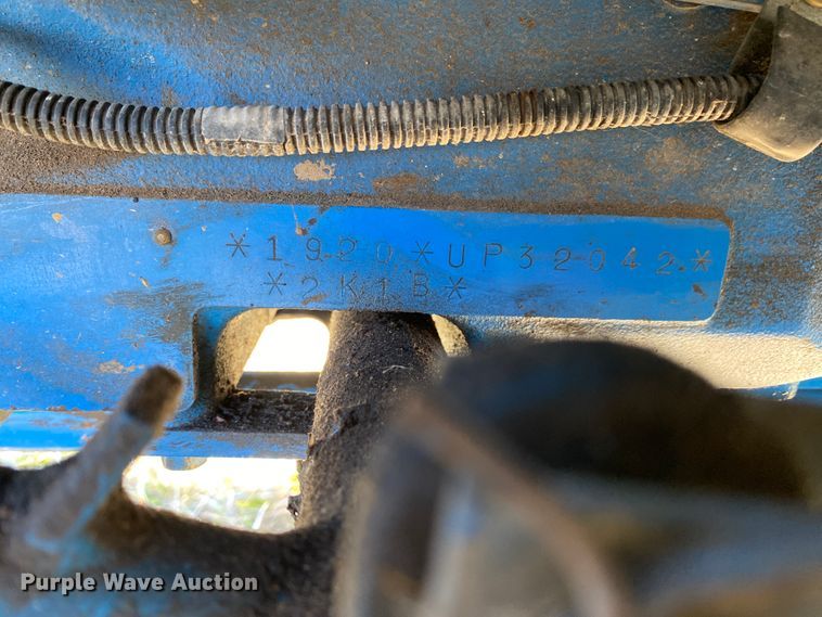 image for item EL9625 1992 Ford 1920  tractor