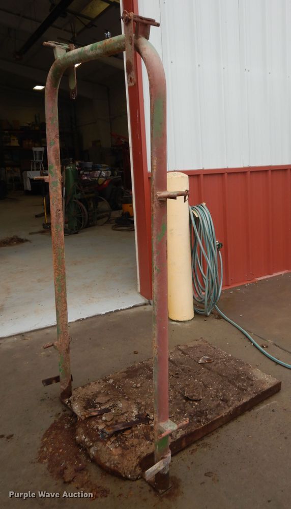 image for item GK9651 Round pen and alley