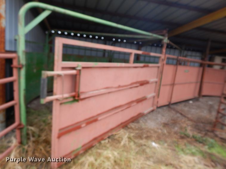 image for item GK9651 Round pen and alley