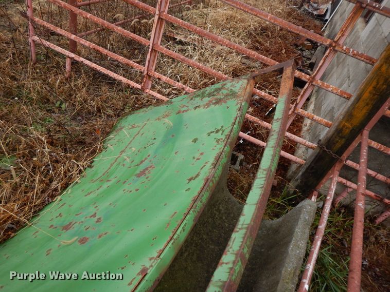 image for item GK9651 Round pen and alley