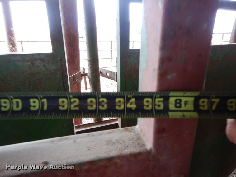 image for item GK9651 Round pen and alley