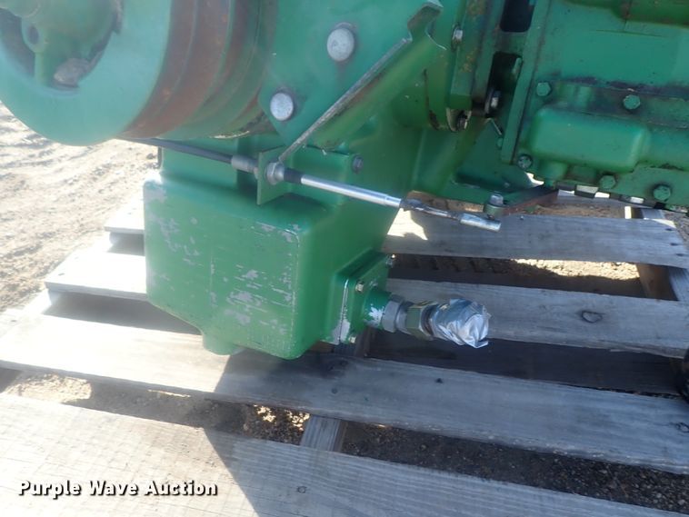 image for item HC9776 John Deere 9600 engine gearcase assembly