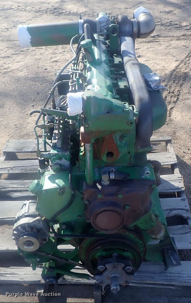 image for item HC9777 John Deere six cylinder diesel engine