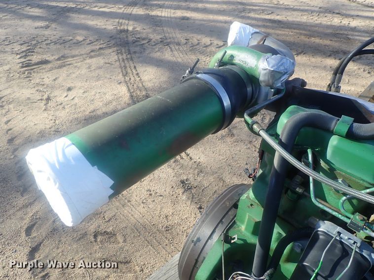 image for item HC9777 John Deere six cylinder diesel engine