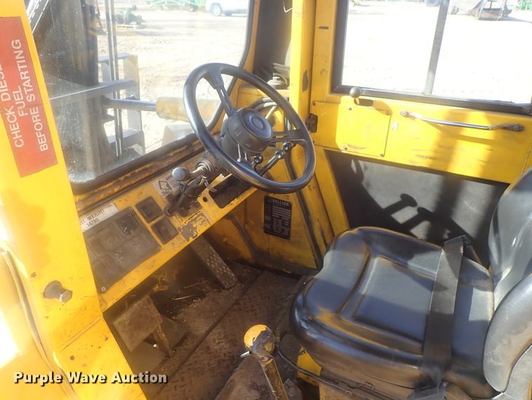 image for item HC9791 Sellick SG-60R  forklift