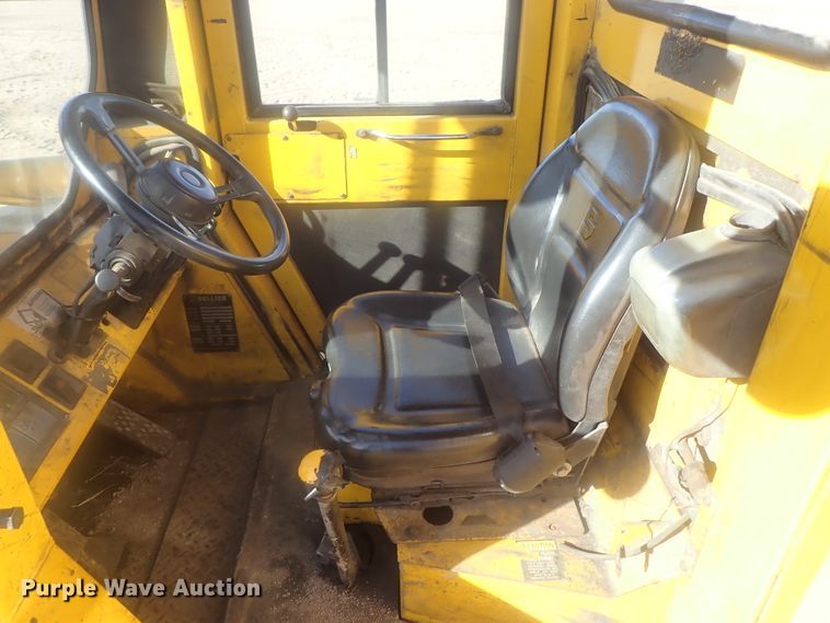 image for item HC9791 Sellick SG-60R  forklift